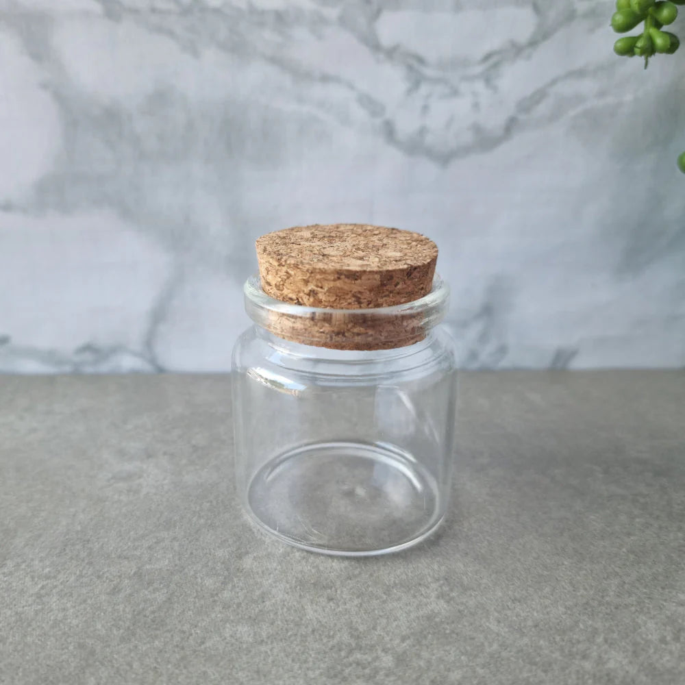 Fiole en Verre Transparent avec Bouchon Liège,5x4.5cm Dragées,Pour Bougies,Henné et roses et cadeaux de fête