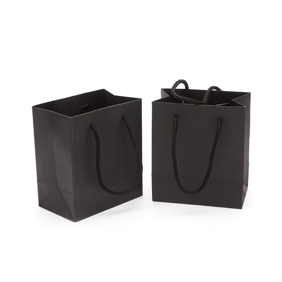 Petit Sac Cadeau Élégant en Papier avec Poignée en Corde (16×16×8 cm) noir mate